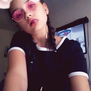 Meet your Posher, Keira